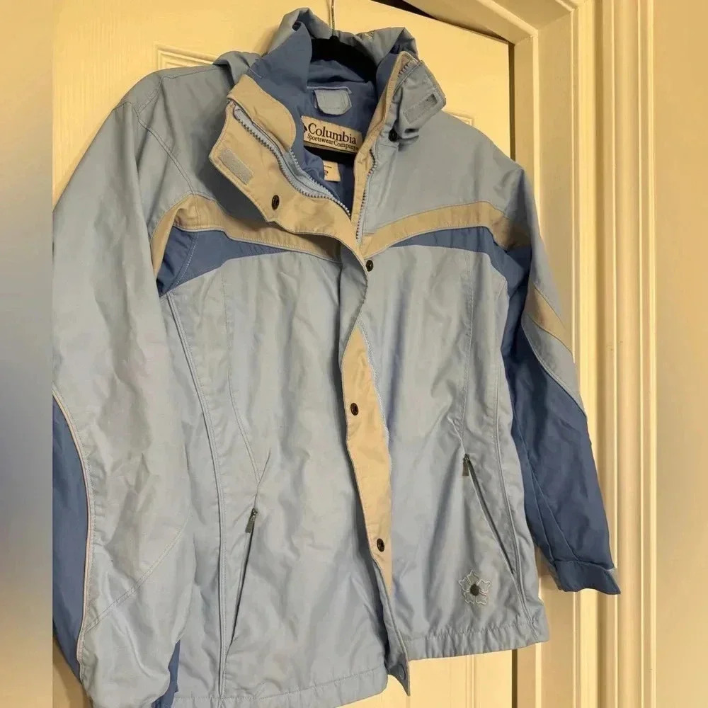 columbia blue and white jacket kids 14/16